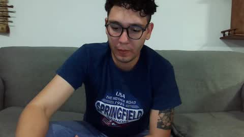 Snapshot of lobomx19 chatting on March 2025 05:28:01 AM Lobo online show from March 2025 05:28:01 AM