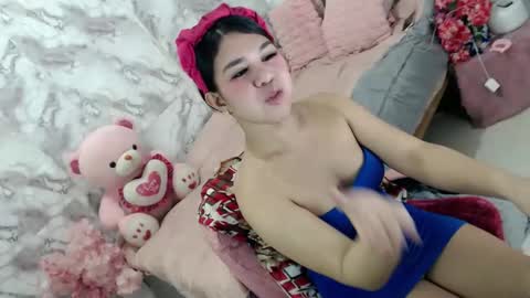 Snapshot of lobotara69 chatting on March 2026 07:30:02 AM Thea online show from March 2026 07:30:02 AM