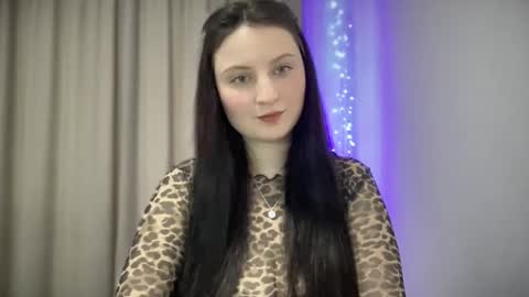 locaalis1 online show from February 2025 01:01:01 PM