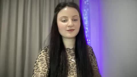 locaalis1 online show from February 2025 05:25:02 PM