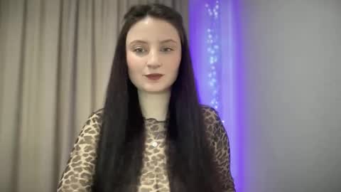 locaalis1 online show from February 2025 01:42:01 PM