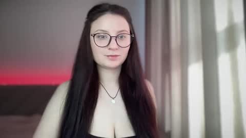 locaalis1 online show from September 2025 06:03:01 AM