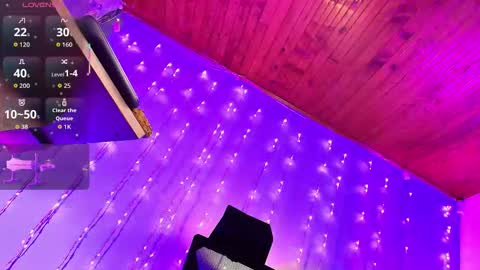 Snapshot of logan_adams27 chatting on March 2026 01:56:02 AM Logan online show from March 2026 01:56:02 AM