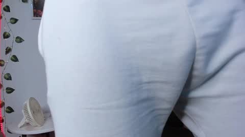 Snapshot of logan_drakex chatting on March 2025 03:45:01 AM LOGAN DRAKE online show from March 2025 03:45:01 AM