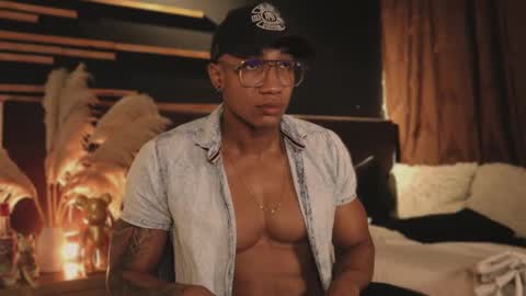 logan_varela online show from January 2025 03:02:01 PM