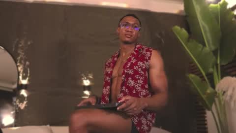 logan_varela online show from February 2025 11:21:02 PM