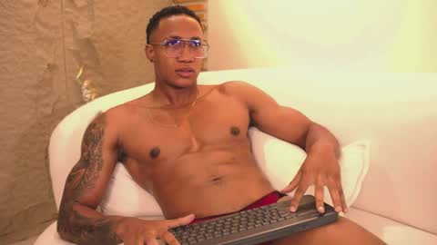 logan_varela online show from March 2025 06:15:02 AM