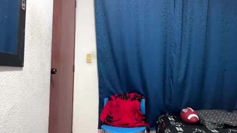 Logan online show from November 2025 04:21:01 AM