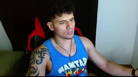 Snapshot of loganandrwz chatting on February 2026 11:52:01 PM Loganandrwz online show from February 2026 11:52:01 PM