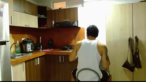 Snapshot of loganandrwz chatting on March 2026 05:52:02 PM Loganandrwz online show from March 2026 05:52:02 PM