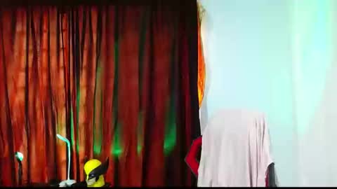 Loganandrwz online show from March 2026 06:09:02 PM