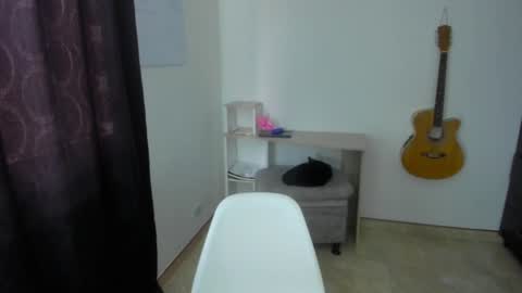 Snapshot of loganhot22 chatting on January 2025 06:07:01 PM Logan online show from January 2025 06:07:01 PM