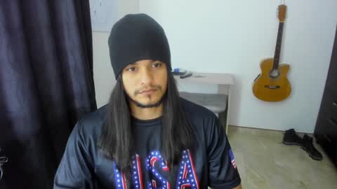 Snapshot of loganhot22 chatting on January 2025 11:22:02 AM Logan online show from January 2025 11:22:02 AM