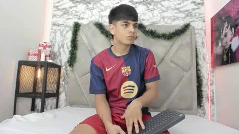 loganjhonson online show from December 2025 03:26:02 AM