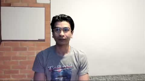 Snapshot of logannick chatting on June 2026 07:32:02 AM Logan online show from June 2026 07:32:02 AM