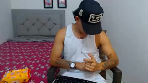 Snapshot of logannthh chatting on March 2026 01:40:02 PM logannthh online show from March 2026 01:40:02 PM