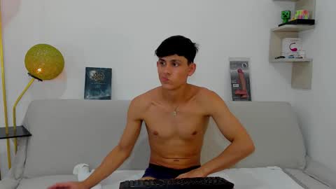 loganoficialx online show from October 2025 01:22:02 PM