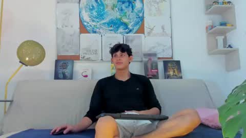 loganoficialx online show from July 2026 06:02:02 PM