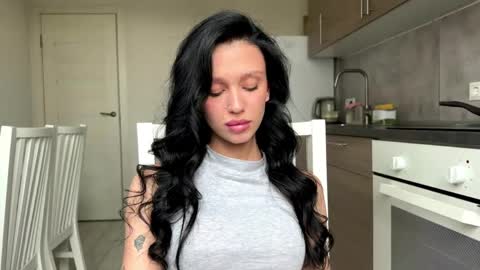 Milla online show from March 2026 12:16:01 PM