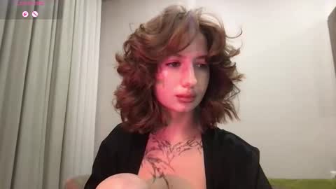 Snapshot of lola_boooo chatting on March 2026 07:31:01 PM lola_boooo online show from March 2026 07:31:01 PM