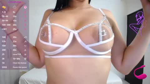 Snapshot of lola_calypso chatting on June 2026 01:28:02 AM Lola Calypso online show from June 2026 01:28:02 AM