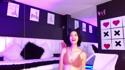Snapshot of lola_creamy chatting on March 2025 01:24:02 PM Lola online show from March 2025 01:24:02 PM