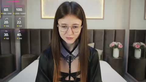 Snapshot of lola_meyer chatting on July 2026 12:07:01 PM lola_meyer online show from July 2026 12:07:01 PM
