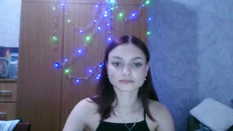 Snapshot of lola_sweetglow chatting on June 2026 08:08:01 PM lola_sweetglow online show from June 2026 08:08:01 PM