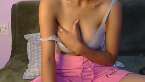 Snapshot of lolaa_darling chatting on March 2026 10:41:01 AM lolaa online show from March 2026 10:41:01 AM