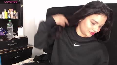 lolaa_staars online show from January 2025 02:57:01 AM