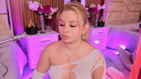 Snapshot of lolaangellx chatting on March 2026 07:51:02 PM Lola Angel online show from March 2026 07:51:02 PM