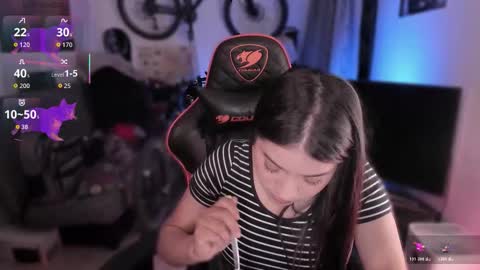 Snapshot of lolaasmith_21 chatting on March 2026 10:02:01 PM lolaasmith_21 online show from March 2026 10:02:01 PM