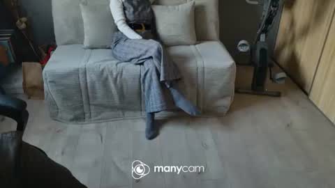 Snapshot of lolacharly chatting on February 2025 03:20:01 PM z1cpl38 online show from February 2025 03:20:01 PM