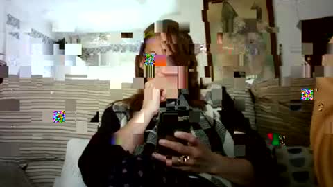 Snapshot of lolahueso chatting on February 2025 03:51:02 PM LOLA HUESO y ERIC online show from February 2025 03:51:02 PM