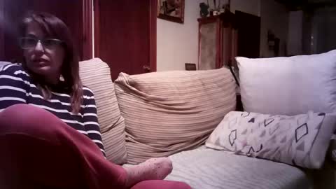 Snapshot of lolahueso chatting on February 2025 07:27:02 PM LOLA HUESO y ERIC online show from February 2025 07:27:02 PM