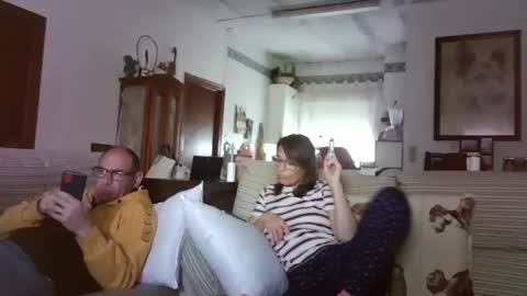 Snapshot of lolahueso chatting on February 2025 02:46:01 PM LOLA HUESO y ERIC online show from February 2025 02:46:01 PM