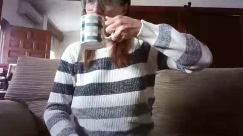 Snapshot of lolahueso chatting on February 2025 09:20:02 AM LOLA HUESO y ERIC online show from February 2025 09:20:02 AM