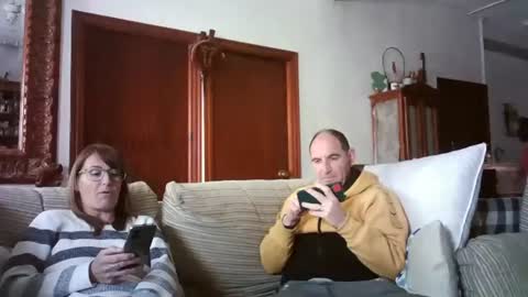 Snapshot of lolahueso chatting on February 2025 02:53:01 PM LOLA HUESO y ERIC online show from February 2025 02:53:01 PM