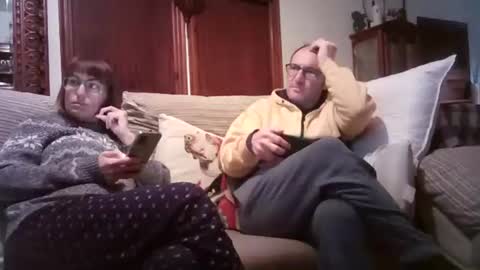 Snapshot of lolahueso chatting on March 2025 04:41:01 PM LOLA HUESO y ERIC online show from March 2025 04:41:01 PM