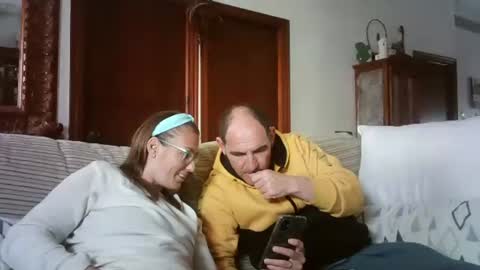 Snapshot of lolahueso chatting on March 2025 03:35:01 PM LOLA HUESO y ERIC online show from March 2025 03:35:01 PM