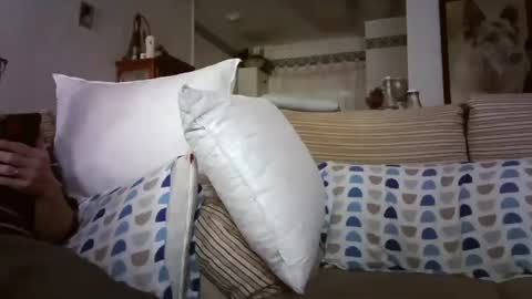 Snapshot of lolahueso chatting on March 2025 04:13:02 PM LOLA HUESO y ERIC online show from March 2025 04:13:02 PM