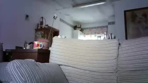 Snapshot of lolahueso chatting on November 2025 10:03:02 AM LOLA HUESO y ERIC online show from November 2025 10:03:02 AM