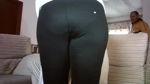 LOLA HUESO y ERIC online show from December 2025 09:07:01 AM