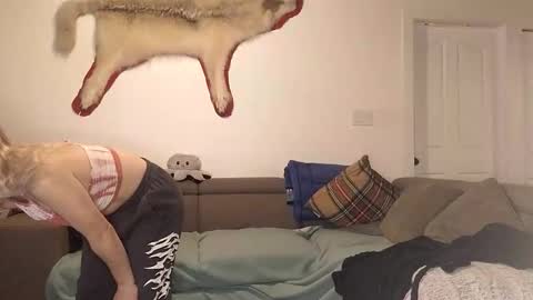 Lola Lixx online show from October 2025 04:20:02 PM