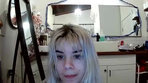 Snapshot of lolalixx6969 chatting on April 2026 05:29:02 AM Lola Lixx online show from April 2026 05:29:02 AM