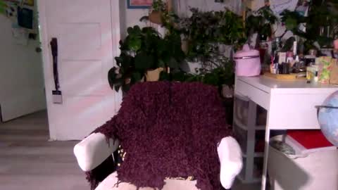 Lola Lustful online show from February 2025 01:00:01 AM