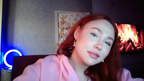 Snapshot of lolamint_ chatting on November 2025 11:44:02 AM Lola online show from November 2025 11:44:02 AM