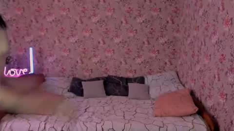 Lola Next stream January 6th at 0500am  30 minutes GMT online show from February 2026 05:22:02 AM