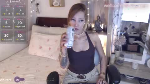 Snapshot of lolis_sweet_submisive chatting on March 2026 03:22:01 AM Dear tippers follow me on my new cb account lennarogers online show from March 2026 03:22:01 AM