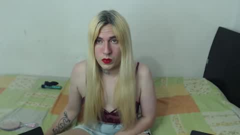 Snapshot of lolitabauer2 chatting on January 2025 01:02:01 AM Sascha Bauer online show from January 2025 01:02:01 AM